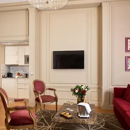 Hotel Majestic - Champs Elysees