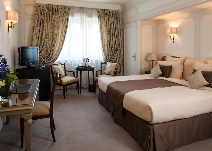 Majestic - Champs Elysées