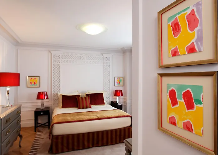 Majestic - Champs Elysées Hotel