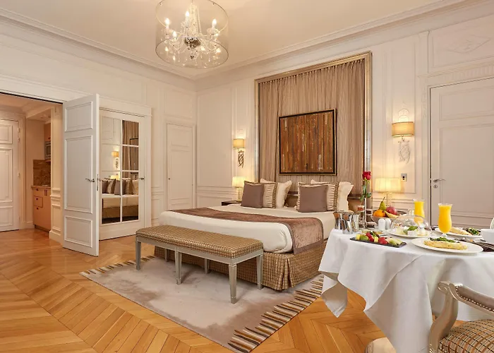Majestic - Champs Elysees Szálloda 5*