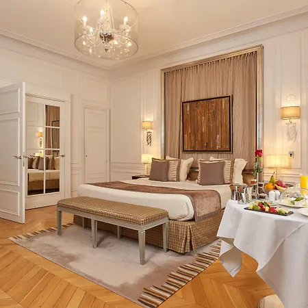 Majestic - Champs Elysees מלון 5*