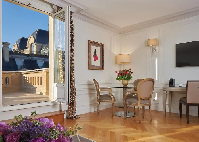 Otel Majestic - Champs Elysees 5*