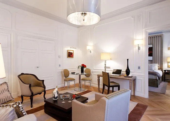 Otel Majestic - Champs Elysees