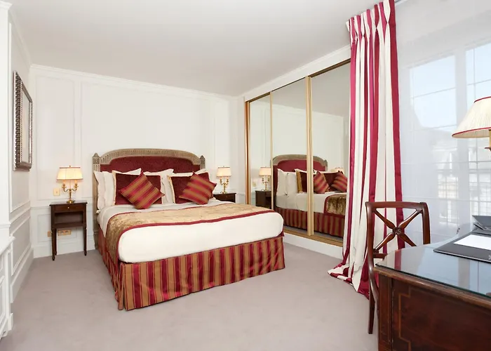 Majestic - Champs Elysees 5*