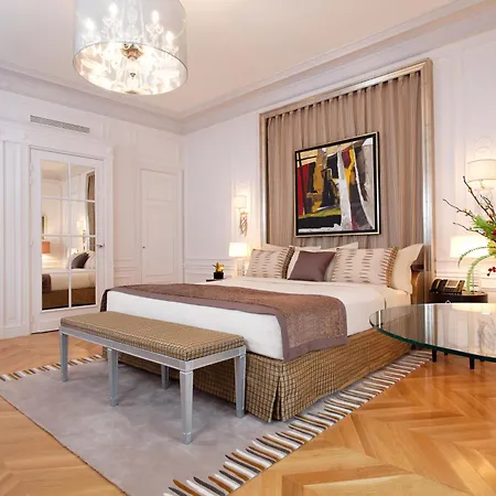 호텔 Majestic - Champs Elysees 5*