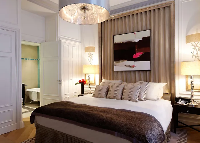 Majestic - Champs Elysees ホテル